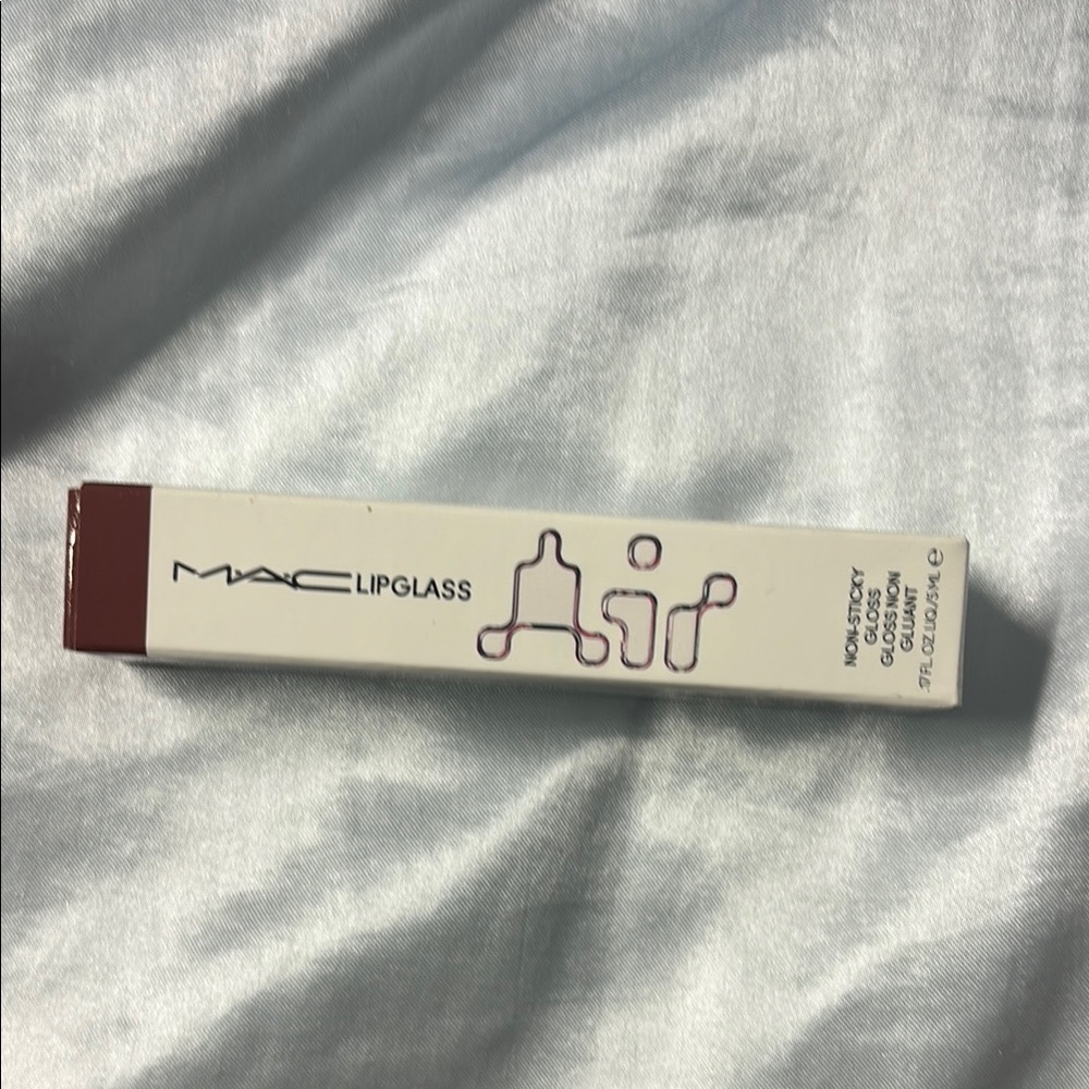 MAC Lipglass in “228 Aesthetic”